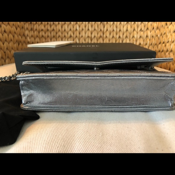 AUTHENTIC!!!  CHANEL QUILTED WALLET ON A CHAIN - Picture 8 of 14